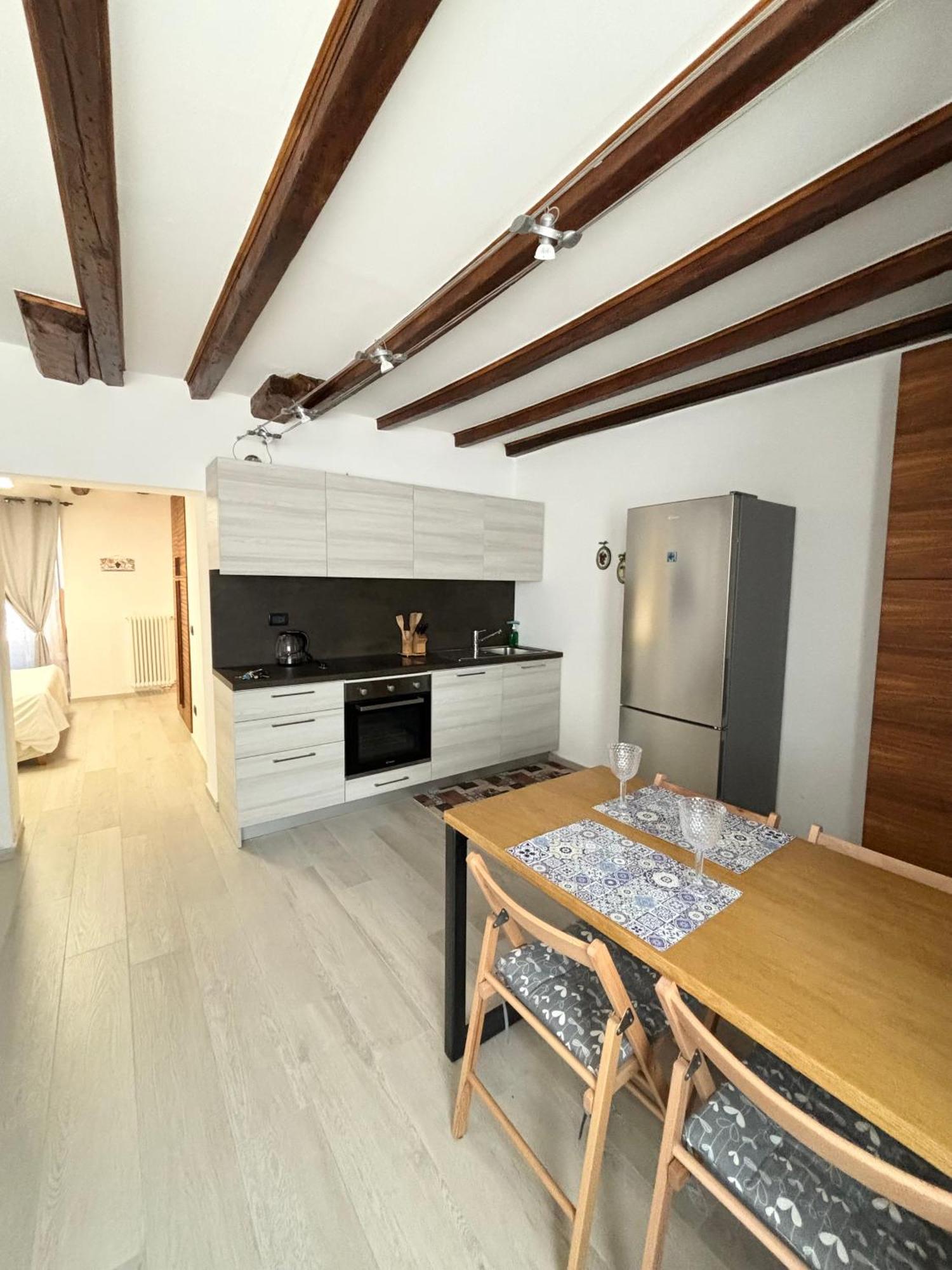 La Casa Di Ale Lejlighed Como Eksteriør billede